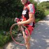 Joël avec sa roue